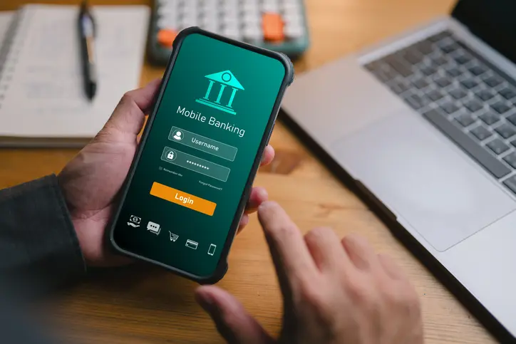 Mobile Makeup - Mobile apps & digital wallets